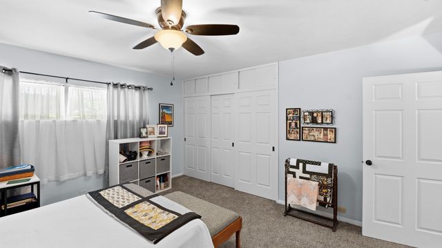 1104 Kimberly Road 808, Bettendorf, IA 52722
