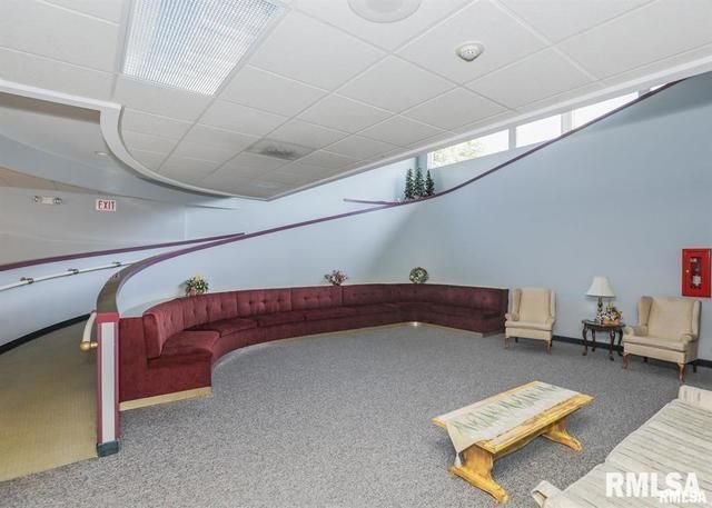 1104 Kimberly Road 808, Bettendorf, IA 52722