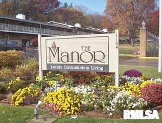 1104 Kimberly Road 808, Bettendorf, IA 52722