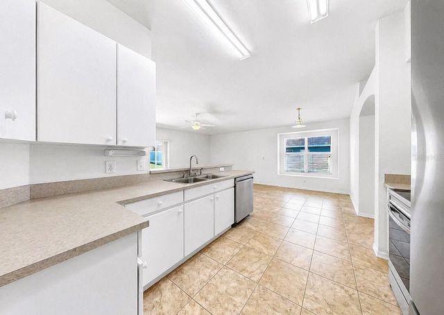 10725 DEEPBROOK DR, Riverview, FL 33569