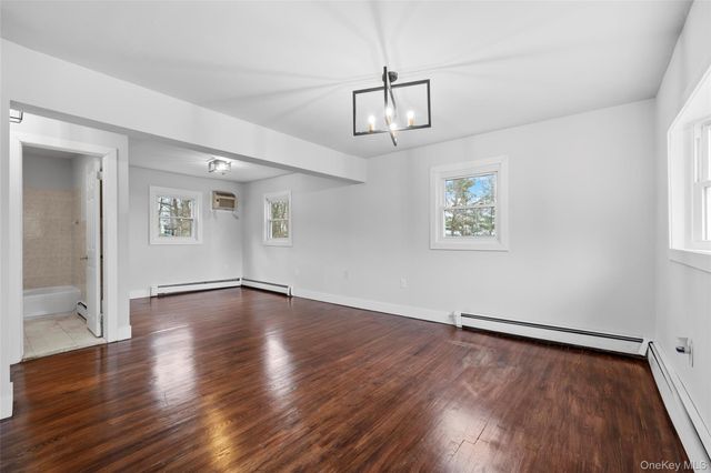 57 School Road, Monroe, NY 10950