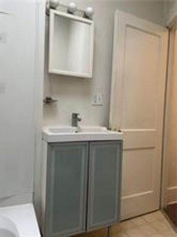 4791 Cypress, Bloomfield, PA 15224