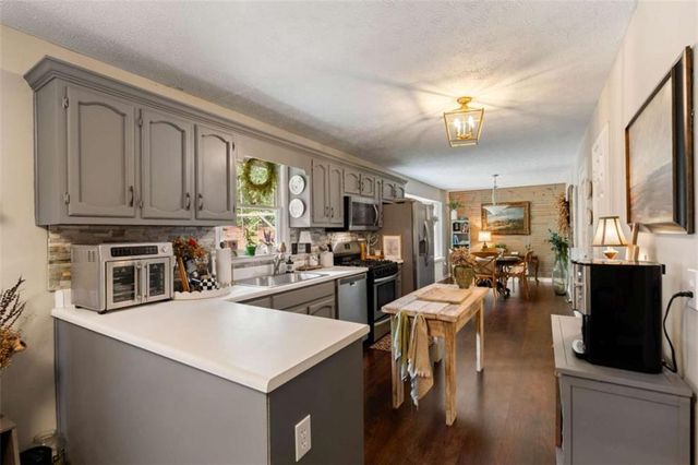 259 Cypress Circle, Carrollton, GA 30117