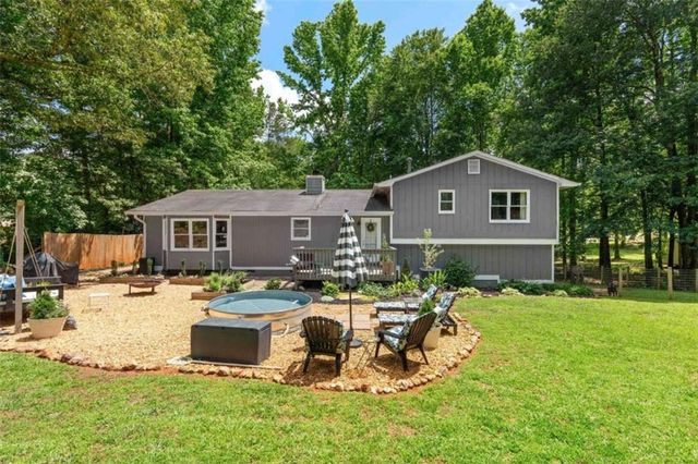 259 Cypress Circle, Carrollton, GA 30117