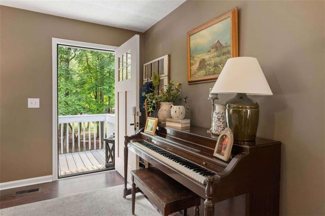 259 Cypress Circle, Carrollton, GA 30117