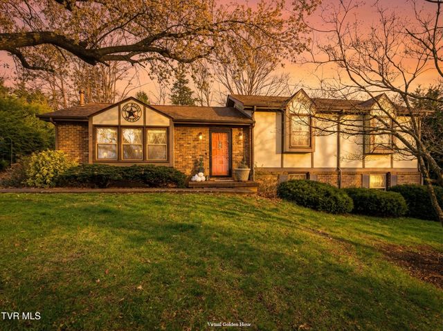 31 Stone Drive, Bristol, TN 37620