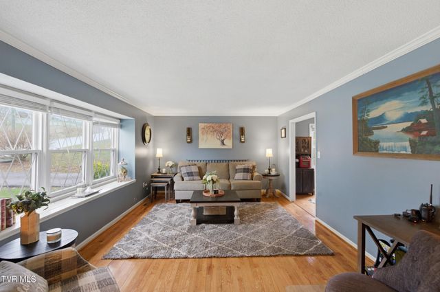 31 Stone Drive, Bristol, TN 37620