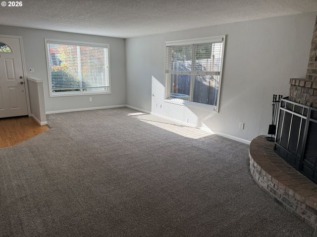 8412 Sw 30TH Ave, Portland, OR 97219