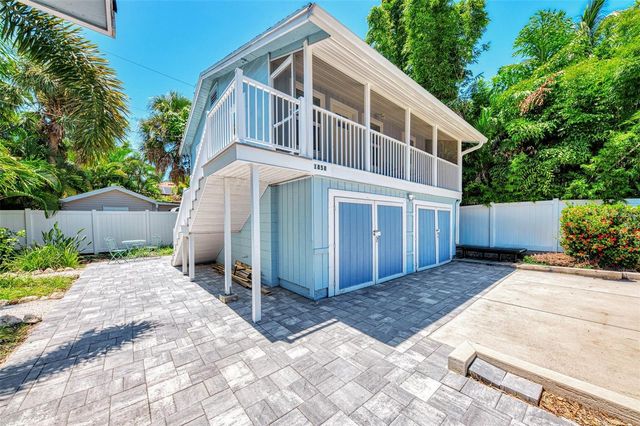 1858 BOYCE A, Sarasota, FL 34239