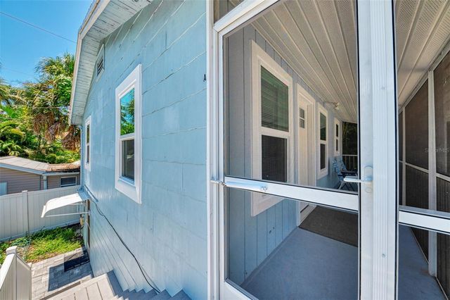 1858 BOYCE A, Sarasota, FL 34239