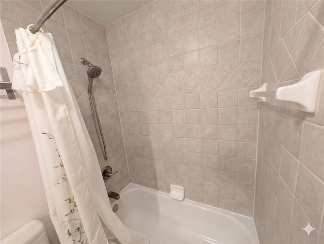 18027 PALM BREEZE DRIVE, Tampa, FL 33647