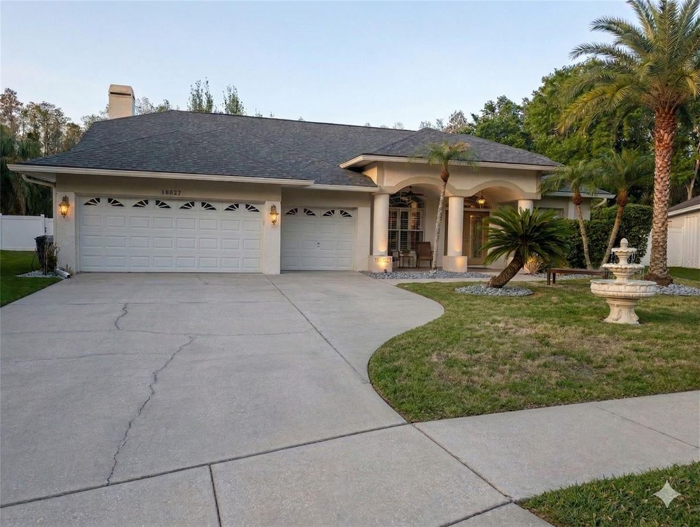 18027 PALM BREEZE DRIVE, Tampa, FL 33647
