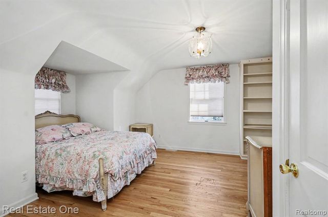 5840 Inkster - House, West Bloomfield, MI 48323