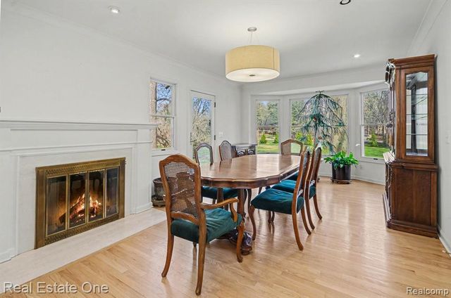 5840 Inkster - House, West Bloomfield, MI 48323