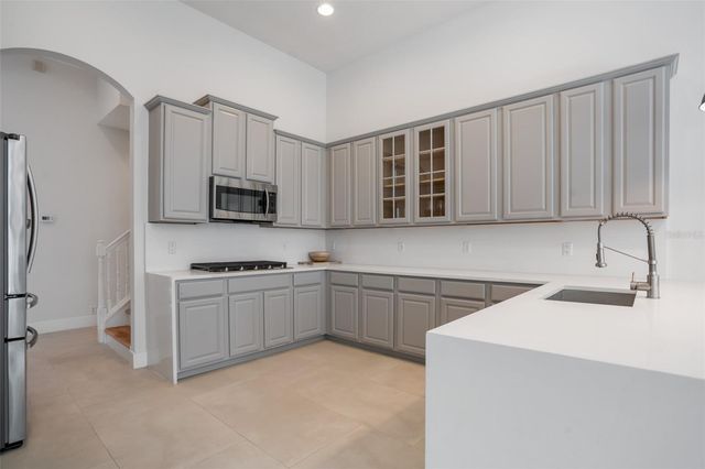 11537 CLAYMONT CIR, Windermere, FL 34786