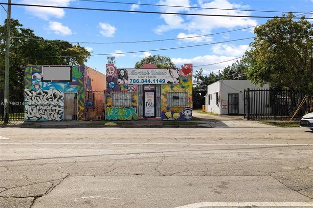 660,662,664 NW 29th Street, Miami, FL 33127