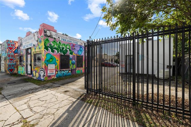 660,662,664 NW 29th Street, Miami, FL 33127