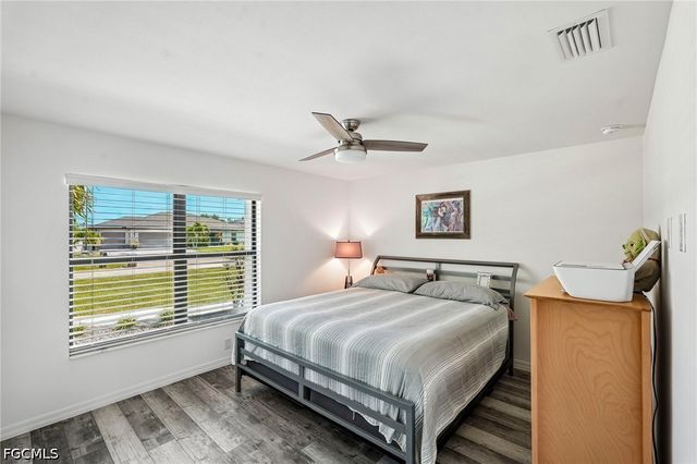 4216 NW 25th TER, Cape Coral, FL 33993