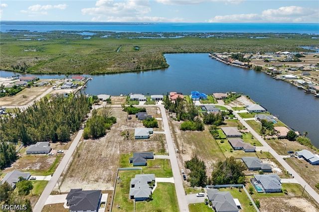 4216 NW 25th TER, Cape Coral, FL 33993