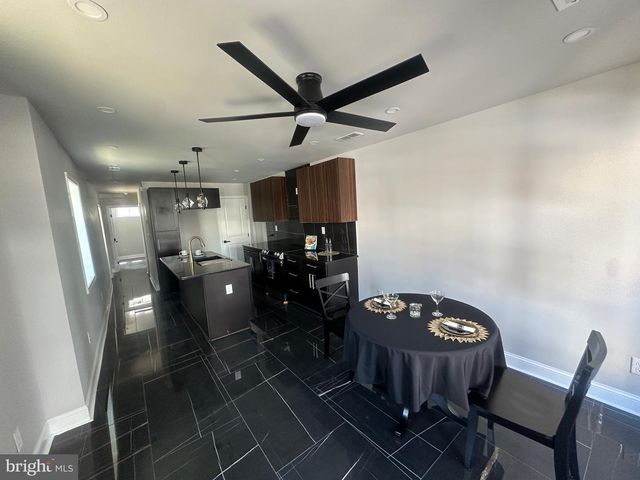 2005 N LAWRENCE ST, Philadelphia, PA 19122