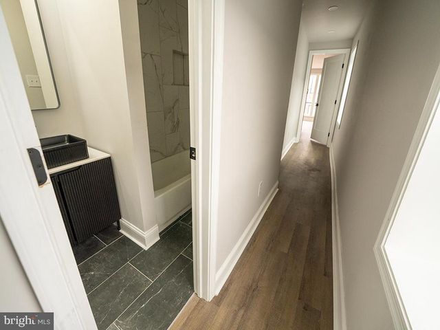 2005 N LAWRENCE ST, Philadelphia, PA 19122