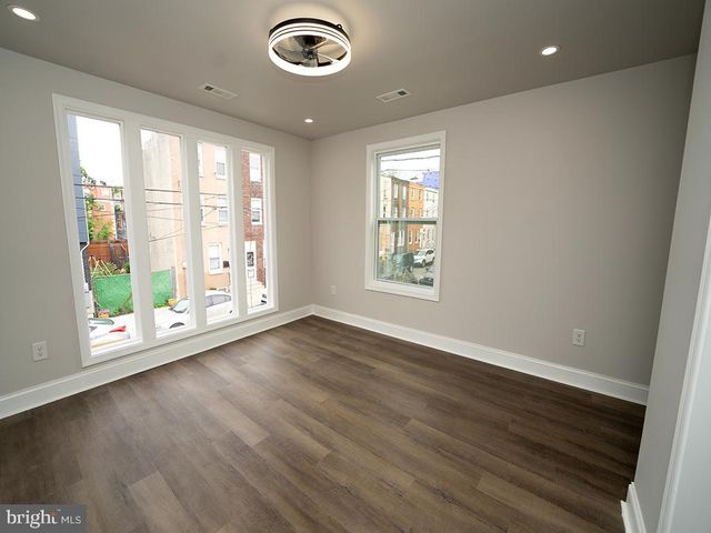 2005 N LAWRENCE ST, Philadelphia, PA 19122