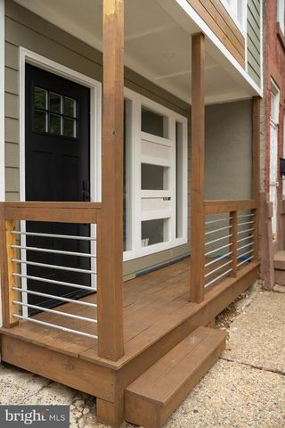 2005 N LAWRENCE ST, Philadelphia, PA 19122