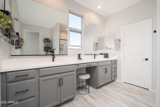 964 N 110TH Avenue, Avondale, AZ 85323