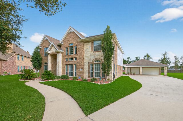 14910 High Meadow Ln, Baytown, TX 77523
