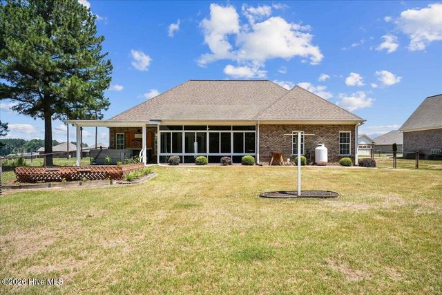 310 S Merganser Drive, Pikeville, NC 27863