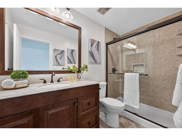 18384 E Crestline Cir, Centennial, CO 80015