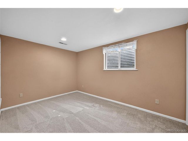 18384 E Crestline Cir, Centennial, CO 80015