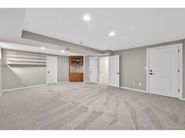 18384 E Crestline Cir, Centennial, CO 80015