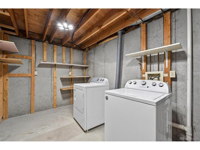 18384 E Crestline Cir, Centennial, CO 80015