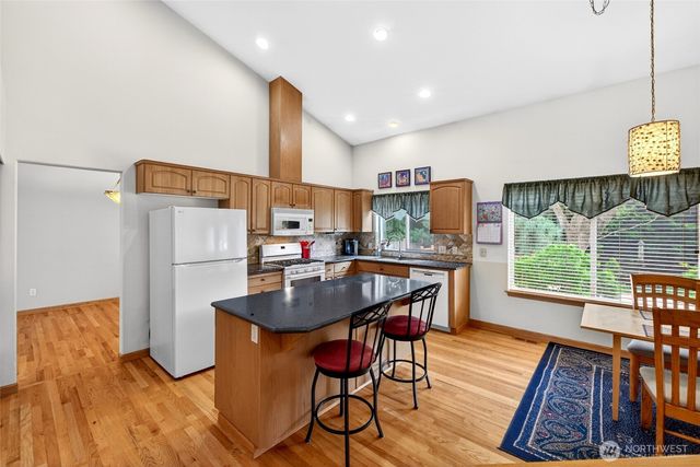 21706 116th Street E, Bonney Lake, WA 98391