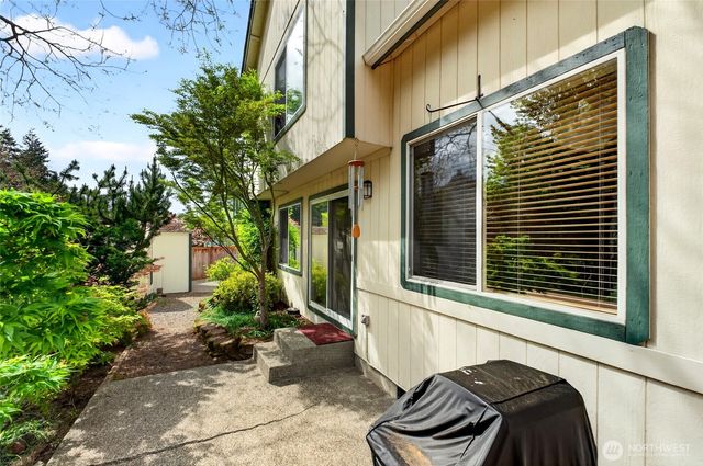 21706 116th Street E, Bonney Lake, WA 98391