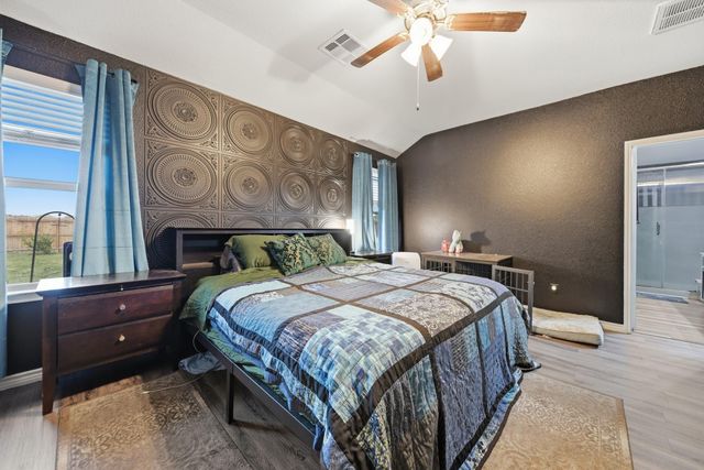 2312 Three Wood Way Walk, Navasota, TX 77868