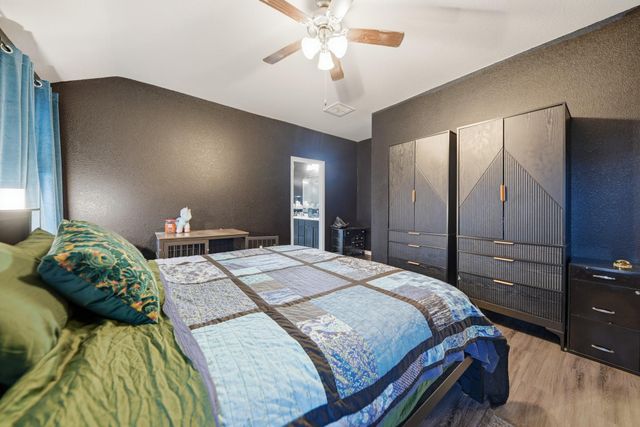 2312 Three Wood Way Walk, Navasota, TX 77868