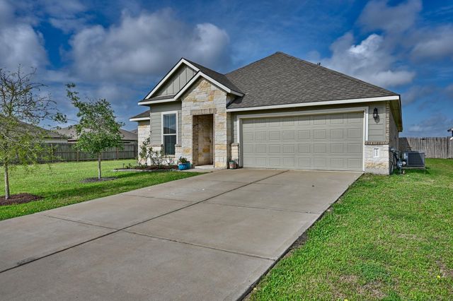 2312 Three Wood Way Walk, Navasota, TX 77868