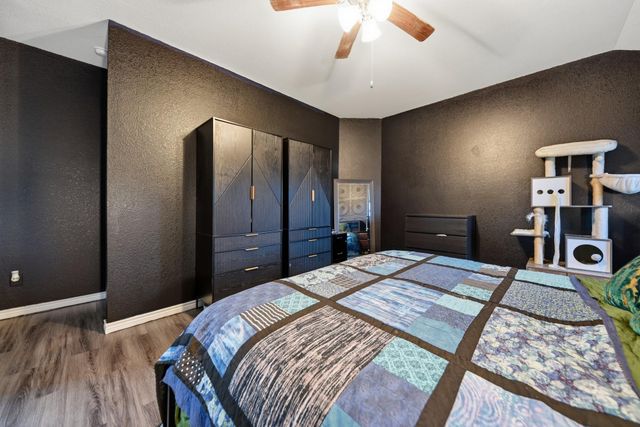 2312 Three Wood Way Walk, Navasota, TX 77868