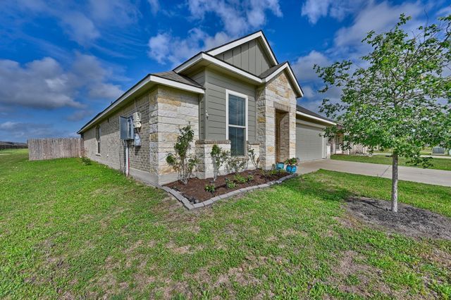 2312 Three Wood Way Walk, Navasota, TX 77868
