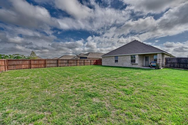 2312 Three Wood Way Walk, Navasota, TX 77868