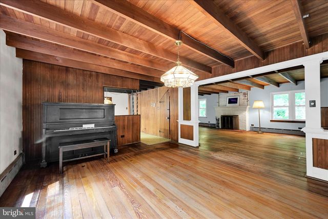 205 HEIGHTS AVE L-0034, Mount Gretna, PA 17064