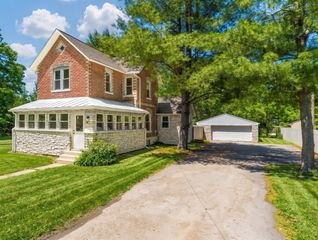154 Harrison Street, Pataskala, OH 43062
