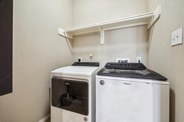 5239 Schuler Street C, Houston, TX 77007