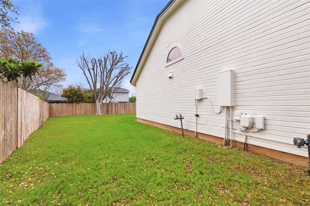 304 Oakcrest DR, Cedar Park, TX 78613