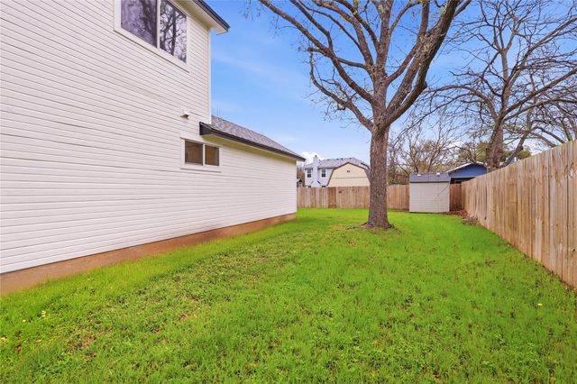 304 Oakcrest DR, Cedar Park, TX 78613