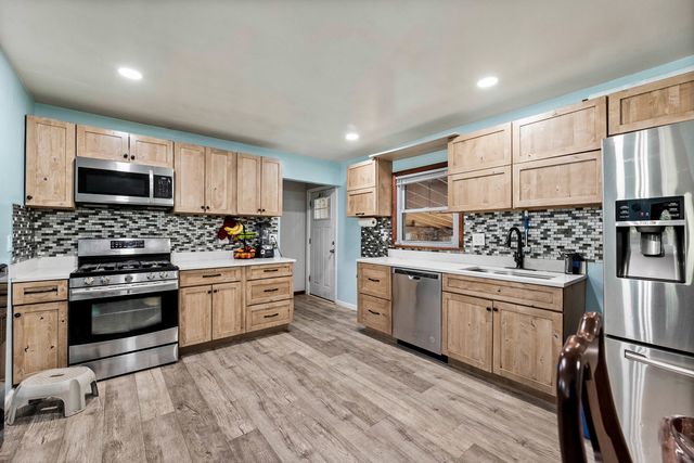 16058 S Gougar Road, Homer Glen, IL 60491