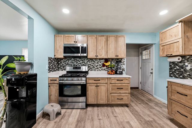 16058 S Gougar Road, Homer Glen, IL 60491