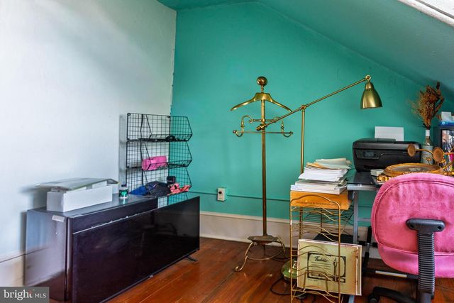 829 S 2ND ST, Philadelphia, PA 19147
